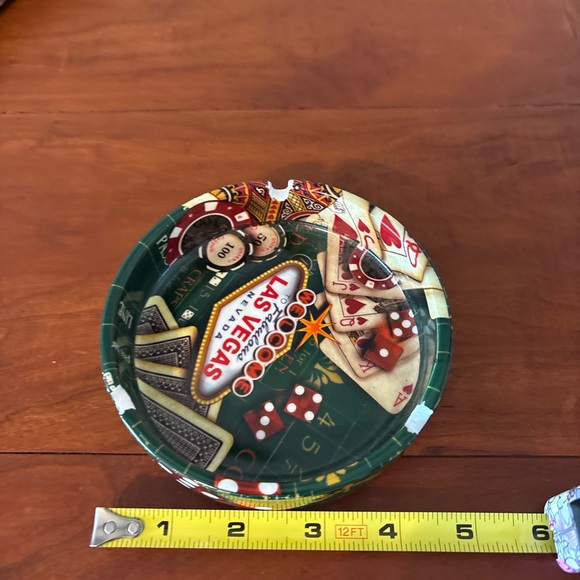 Las Vegas Casino Ashtray | Dice Cards Poker Chips | Souvenir Decor - Picture 5 of 5